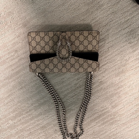 Gucci Beige and Black Clutch with Chain - Picture 1 of 4